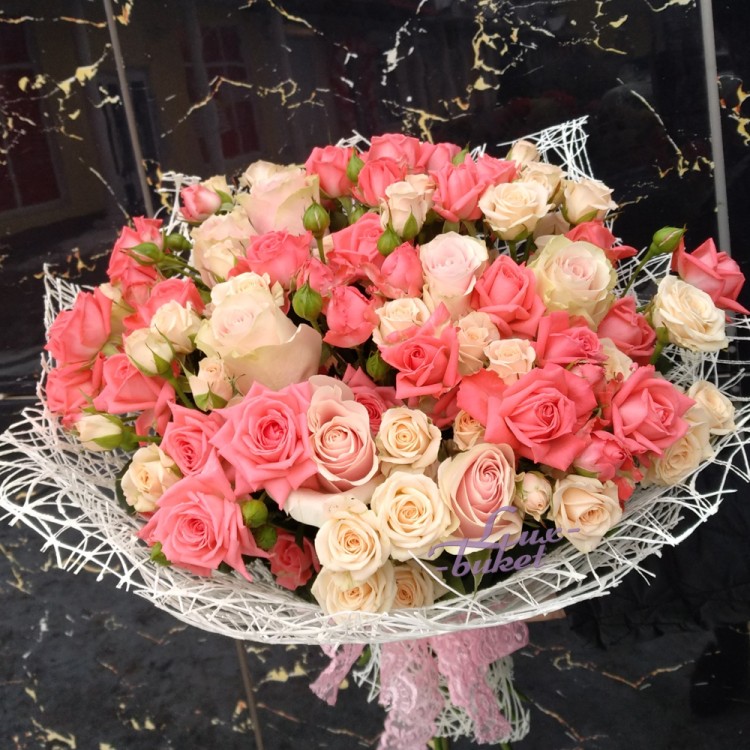 Сладкая карамель Изысканный букет роз с доставкой в Ессентуках