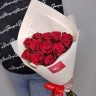 Конвертик счастья №3. 11 красных роз с доставкой в Ессентуках