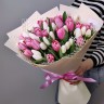 Весенняя сказка №6 Розовые и белые тюльпаны с доставкой в Ессентуках