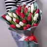 Красное и Белое Букет тюльпанов с доставкой в Ессентуках