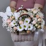 Лапочка Корзина роз и хризантем с доставкой в Ессентуках