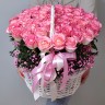 Розовое счастье Корзина роз с доставкой в Ессентуках
