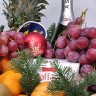 Счастливый Новый год Подарочная корзина с фруктами с доставкой в Ессентуках