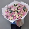 Сказка о счастье Большой букет роз с доставкой в Ессентуках