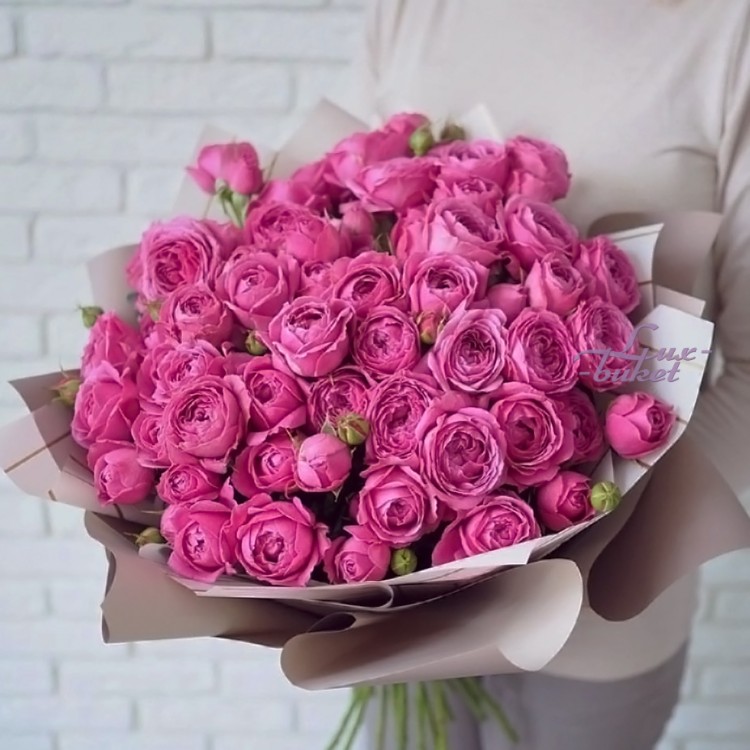 Мистика Букет кустовых роз с доставкой в Ессентуках