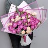 Букет кустовых роз Чаровница с доставкой в Ессентуках