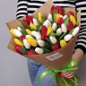 Праздник весны Нарядный букет тюльпанов с доставкой в Ессентуках